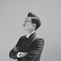 Jin Hur