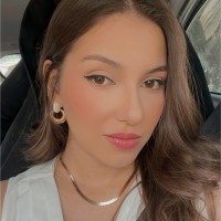Maria Lara Dourado Araújo