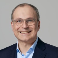 Robert Cesnjevar