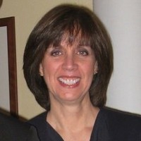Cari Medeiros