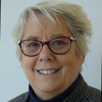 Linda Woolf