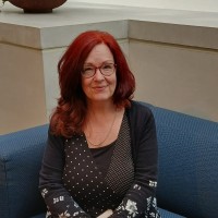 Barbara Wall