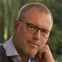 Dr. Thomas Klugkist
