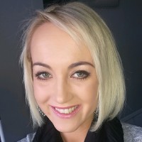 Suné Grobler