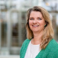 Manon Smits-Bakker