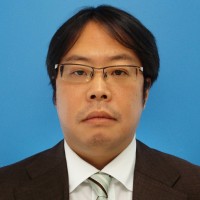 御田博英