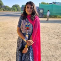 Priya V