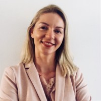 Irena Dobos