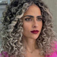 RENATA MAIA