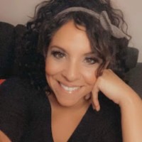 Yamaris Hernandez