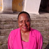 Régine Tavus