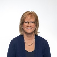 Angela Benz