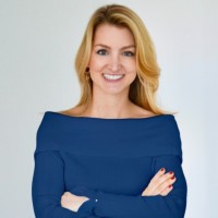 Christina Neworal