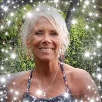 Carol Joelee Magazino