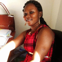 Bintou Simakan