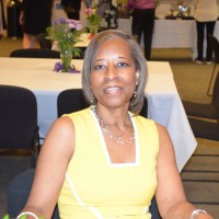 Theresa Knight
