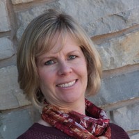 Nancy Zastrow