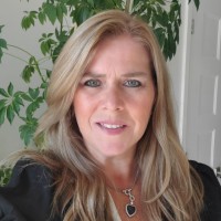 Linda Kollesh Smith