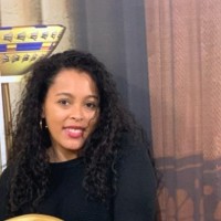 Cecilia Salas