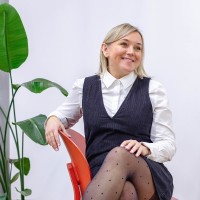 Karen Hughes