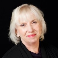 Loni Thomas