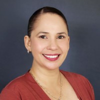 Gloria Leal De La Ola