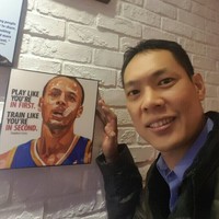 Howard Wang