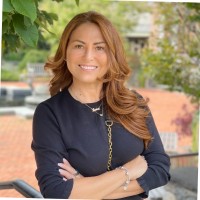 Zena Debarros