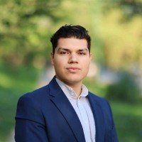 Héctor Salinas