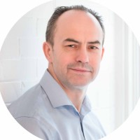 Dr Craig Hindson