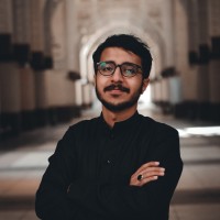 Abdulaziz Alamoudi عبدالعزيز العمودي