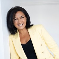 Suzanne Davison