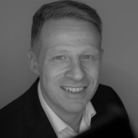 Thorsten SCHROEER