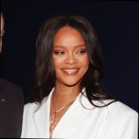 Rihanna Fenty