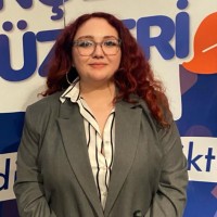Hayat Çınar