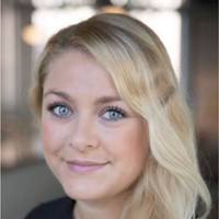 Aviva Rothholz