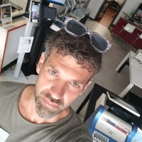 Daniel Ghezzi