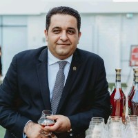 Vahagn (Vic) Babayan