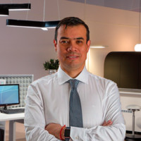 Héctor Contreras C.