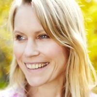 Laura Mannering