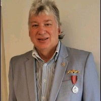 Simon French