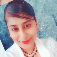 Vivette Mposula