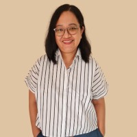 Lizzi Vinoli Silalahi