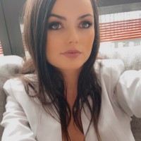 Amber Lear