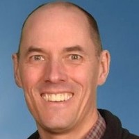 Dean Cowie