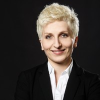 Dr. Caroline Heineke