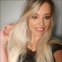 Camila Oss Emer
