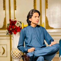 Azan Raees