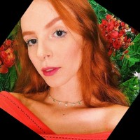 Debora Esteves