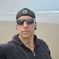 Mike Santos